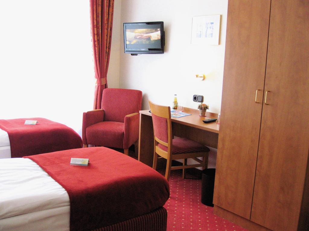 Ruhr Hotel เอสเซน ภายนอก รูปภาพ