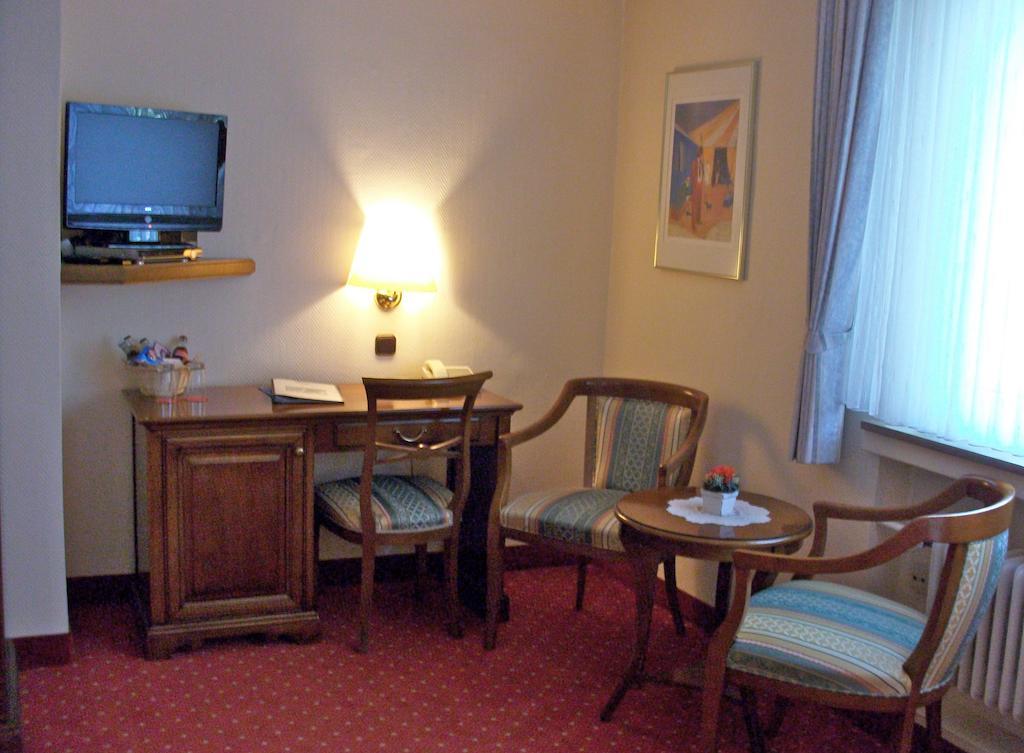 Ruhr Hotel เอสเซน ภายนอก รูปภาพ