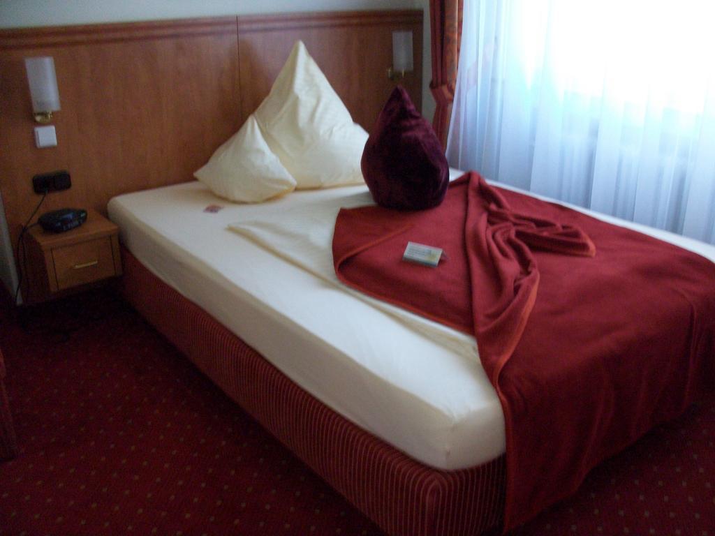 Ruhr Hotel เอสเซน ภายนอก รูปภาพ