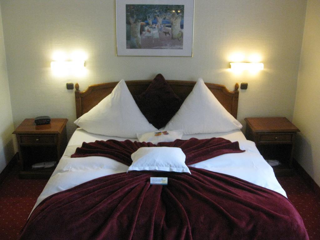 Ruhr Hotel เอสเซน ภายนอก รูปภาพ