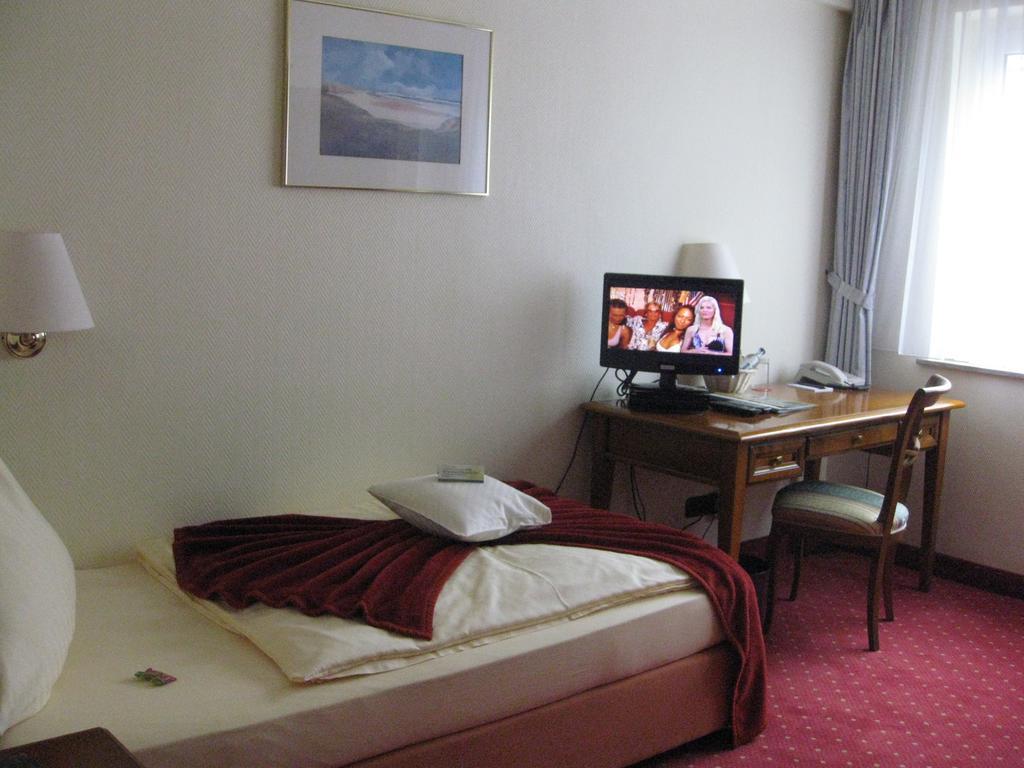 Ruhr Hotel เอสเซน ภายนอก รูปภาพ