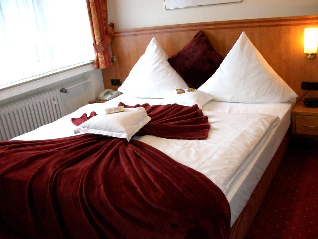 Ruhr Hotel เอสเซน ภายนอก รูปภาพ